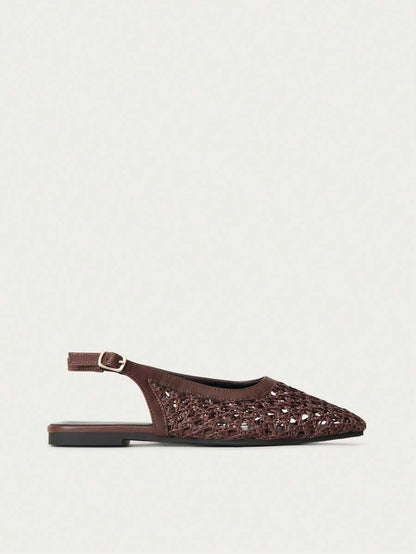 Nöista Bruine geweven sandalen met gekruiste bandjes, ontworpen met delicate mesh-bovenkant en verstelbare bandjes, ademend en comfortabel, retrostijl voor lente-uitjes en zomerse banketten.