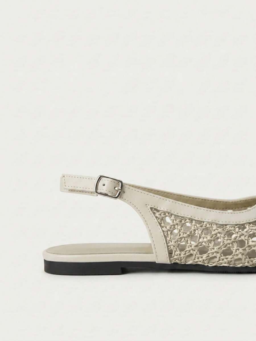 Nöista Bruine geweven sandalen met gekruiste bandjes, ontworpen met delicate mesh-bovenkant en verstelbare bandjes, ademend en comfortabel, retrostijl voor lente-uitjes en zomerse banketten.
