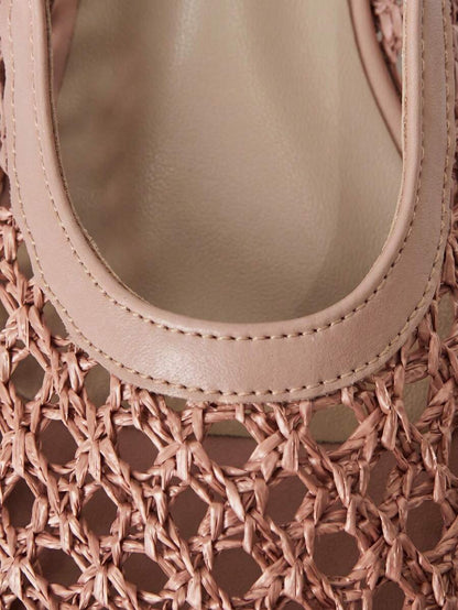 Nöista Bruine geweven sandalen met gekruiste bandjes, ontworpen met delicate mesh-bovenkant en verstelbare bandjes, ademend en comfortabel, retrostijl voor lente-uitjes en zomerse banketten.