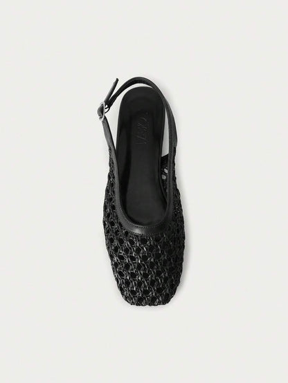 Nöista Bruine geweven sandalen met gekruiste bandjes, ontworpen met delicate mesh-bovenkant en verstelbare bandjes, ademend en comfortabel, retrostijl voor lente-uitjes en zomerse banketten.