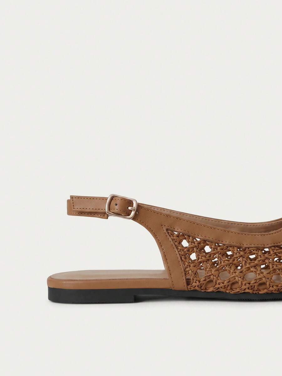Nöista Bruine geweven sandalen met gekruiste bandjes, ontworpen met delicate mesh-bovenkant en verstelbare bandjes, ademend en comfortabel, retrostijl voor lente-uitjes en zomerse banketten.