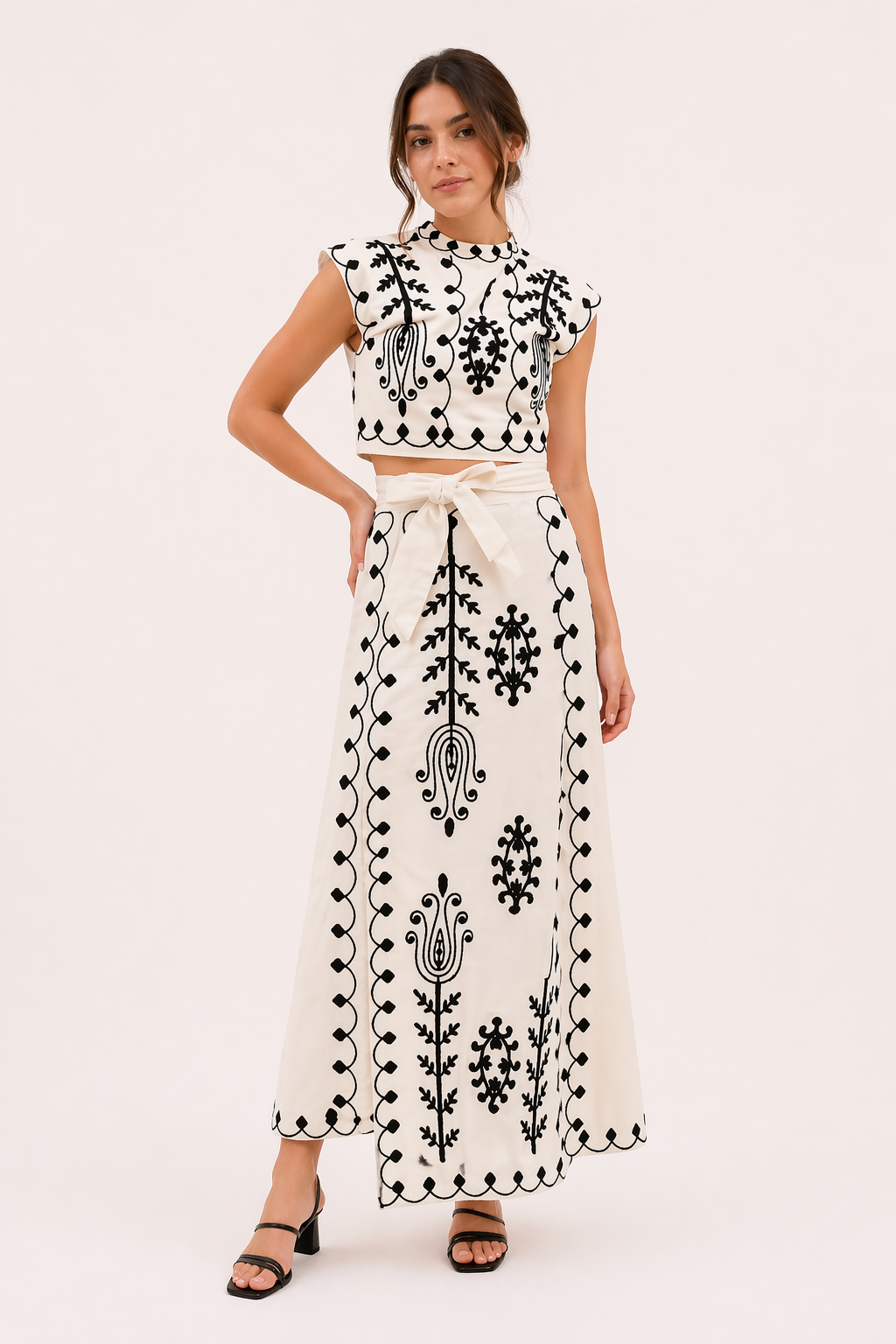Geborduurde midirok en korte top voor dames - Rita
